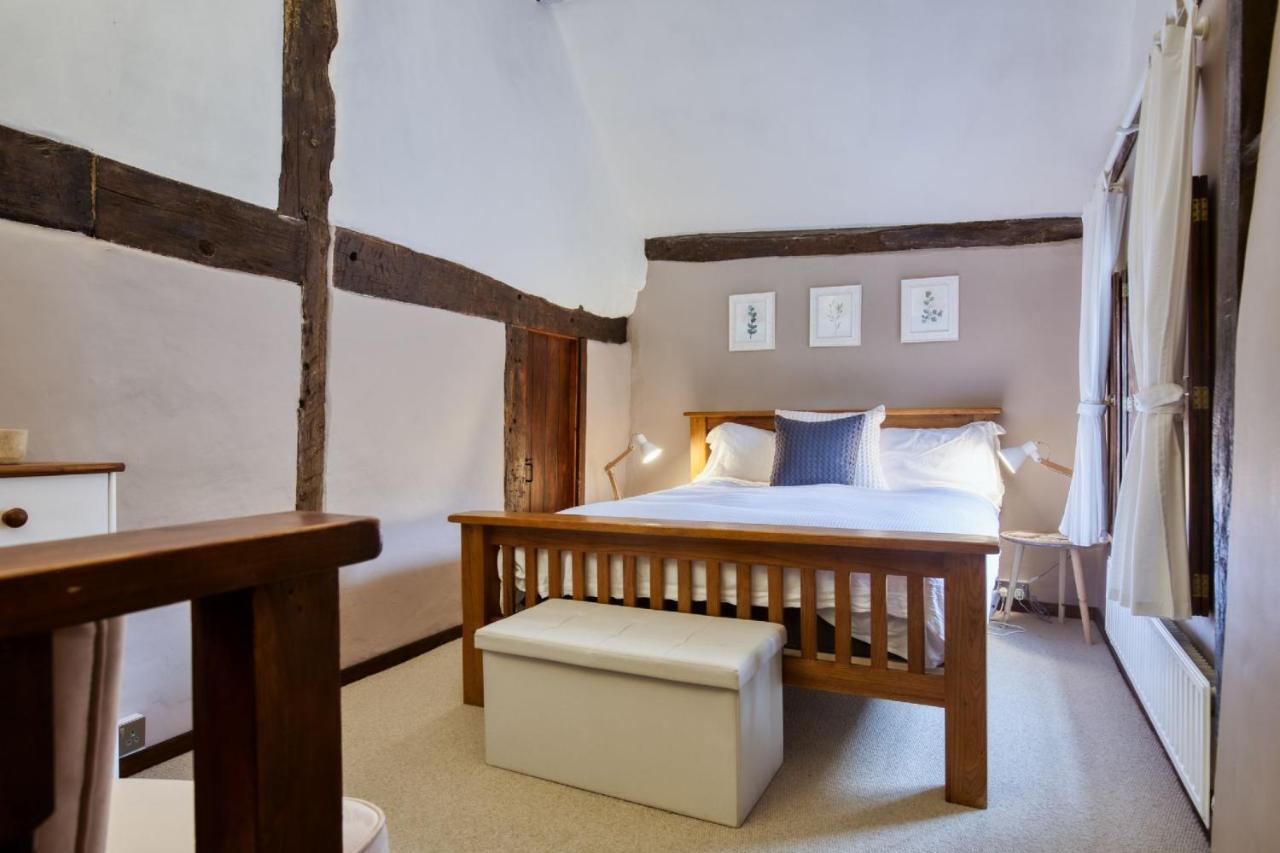 White Cross Cottage Woodbury Экстерьер фото